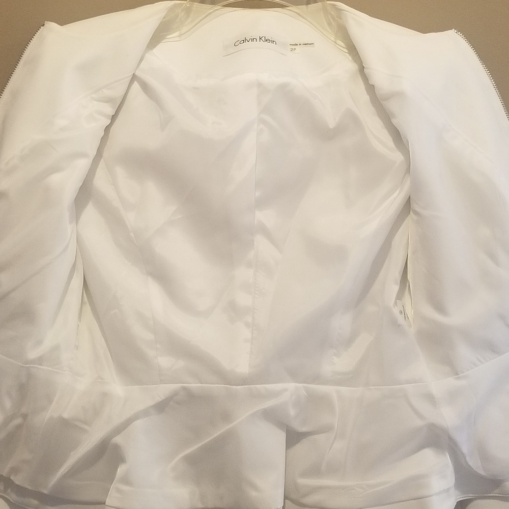 Calvin Klein Blazer - Picture 6 of 9